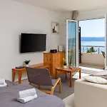 Jolara With Heated Pool Διαμέρισμα *