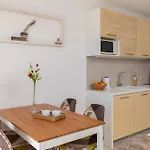 Διαμέρισμα Jolara With Heated Pool Mimice